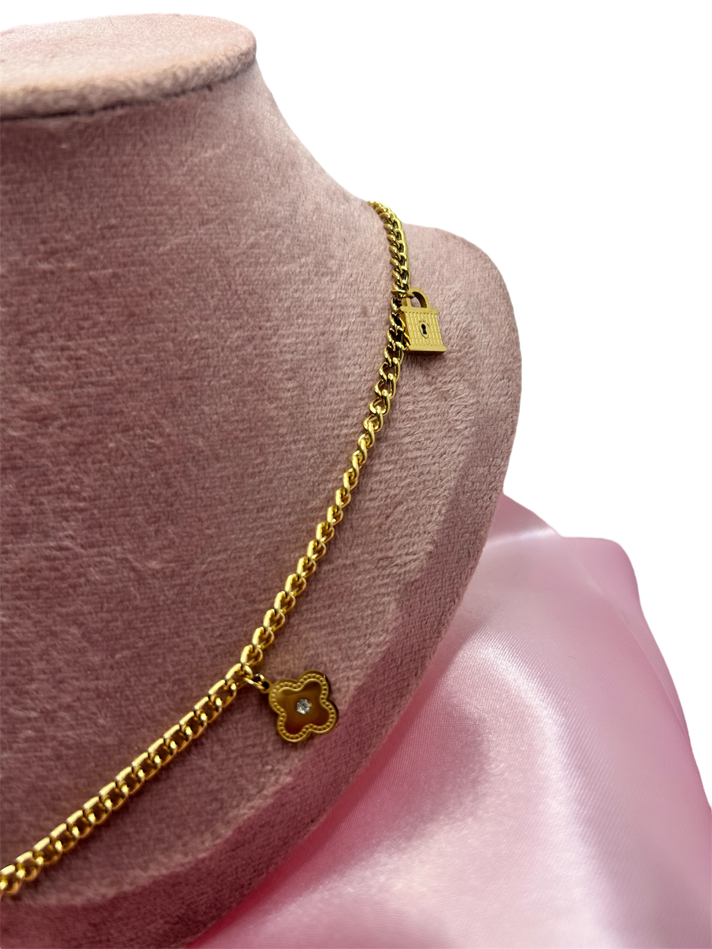 Collier Asma