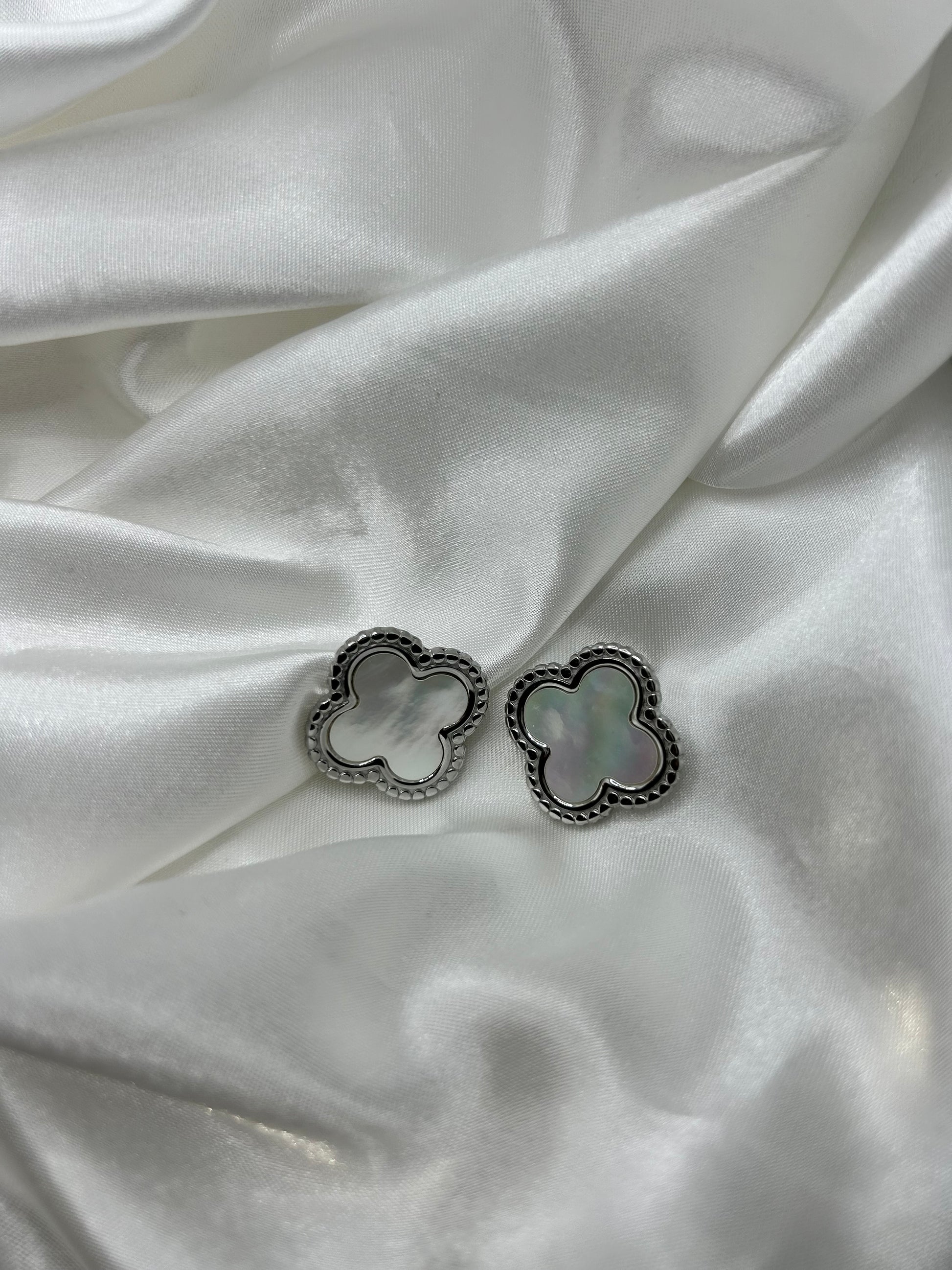 Boucles d’oreilles Éva